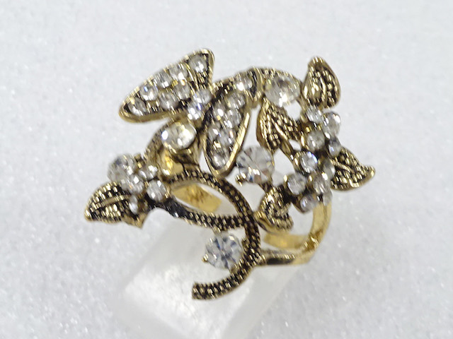 CRYSTAL FASHION RING / JP SIZE 12